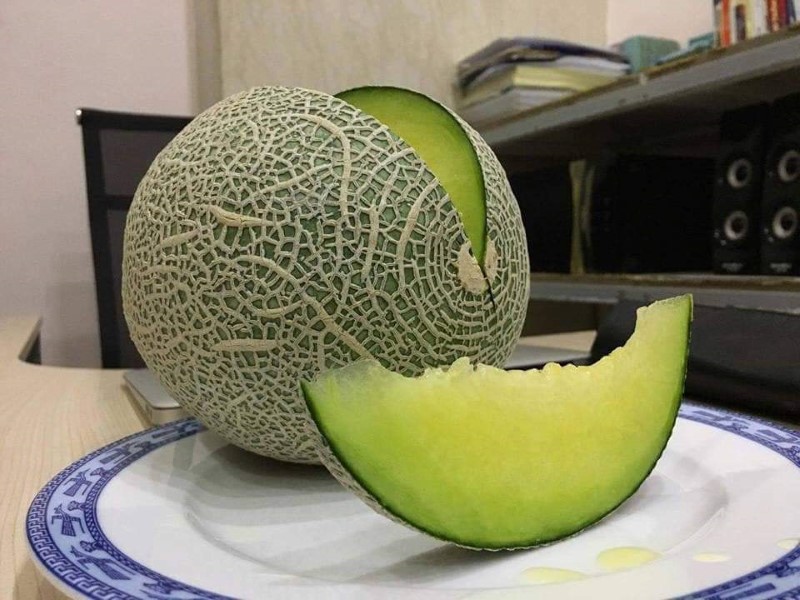 Dưa lưới xanh chứa rất nhiều vitamin và dưỡng chất tốt cho cơ thể