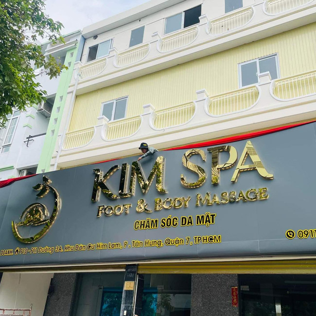 Biển hiệu inox spa