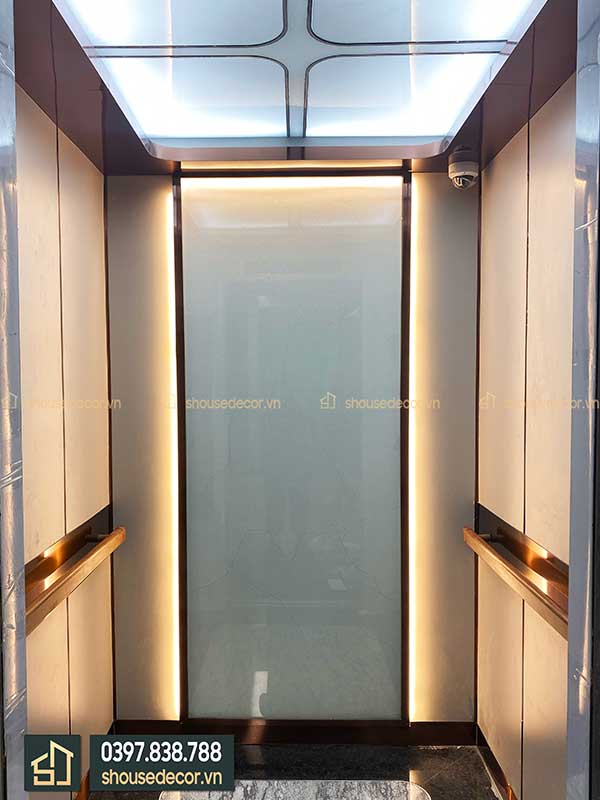 Giá inox phụ thuộc vào chủng loại, kích thước, độ dày và đơn vị thi công