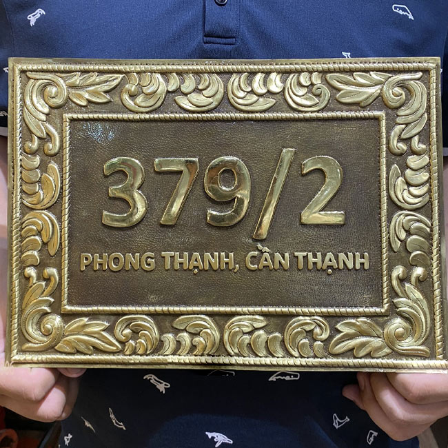 Biển số nhà bằng đồng được ưa chuộng