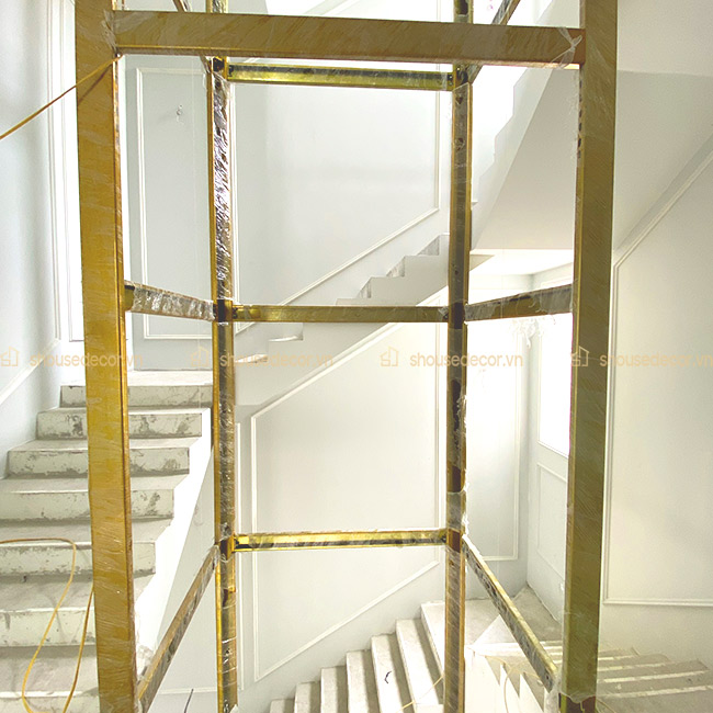 Trước khi thi công ốp inox thang máy cần chuẩn bị vật dụng cần thiết