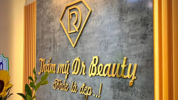 Chữ inox vàng bóng cho spa