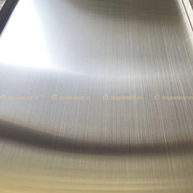 Inox 201 đôi khi có thể xuất hiện vết ố sau thời gian dài sử dụng