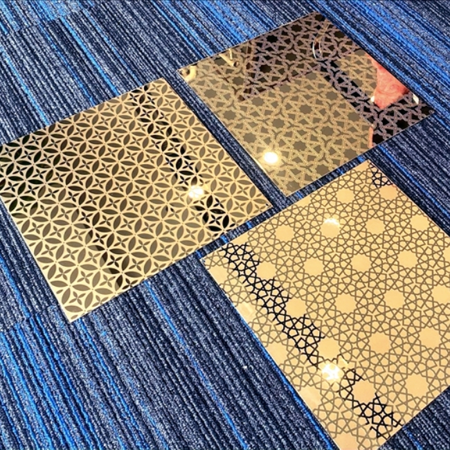 Một số mẫu tấm inox ăn mòn hoa văn