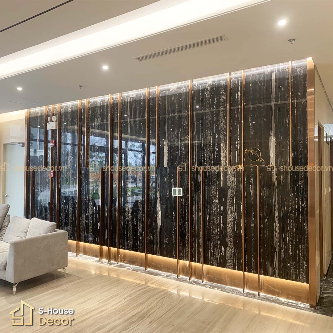 Từng đường nét khung bao được xử lý tỉ mỉ, đảm bảo chất lượng thi công và tính thẩm mỹ lâu dài