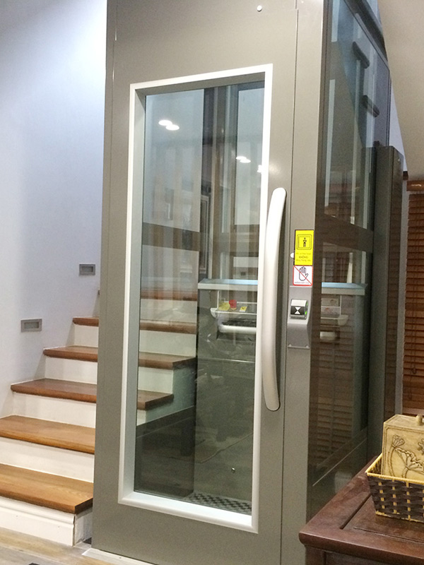 Cần kiểm tra kỹ các thông số kỹ thuật, chất lượng, và bảo hành của sản phẩm trước khi mua