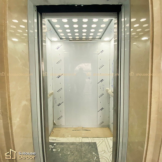 hinh-anh-thi-cong-thang-may