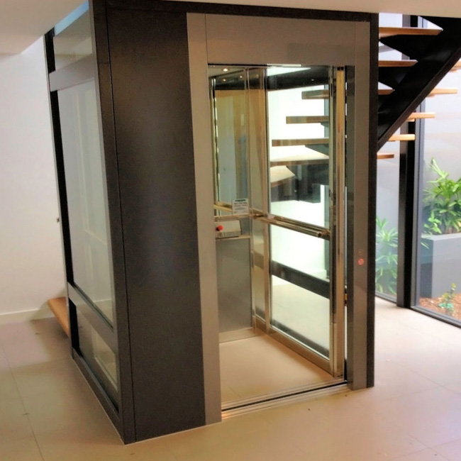 Thang máy Mitsubishi SVC200