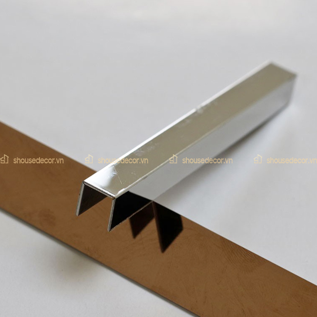 S House Decor chuẩn bị đầy đủ vật liệu cho khách hàng