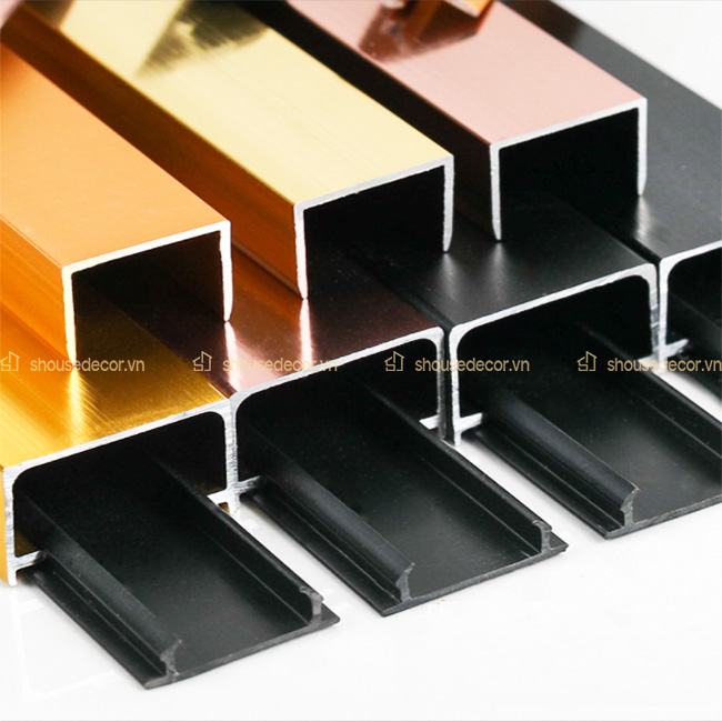 Thanh nẹp inox U8 đa dạng màu sắc, bề mặt gương xước màu đầy đủ