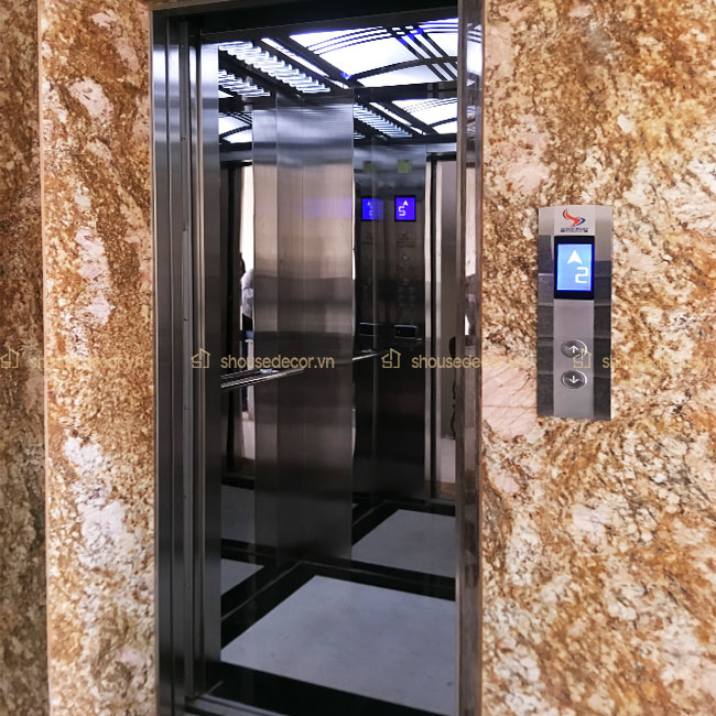 Thiết kế ốp inox màu đen trang trọng, hiện đại và dễ vệ sinh