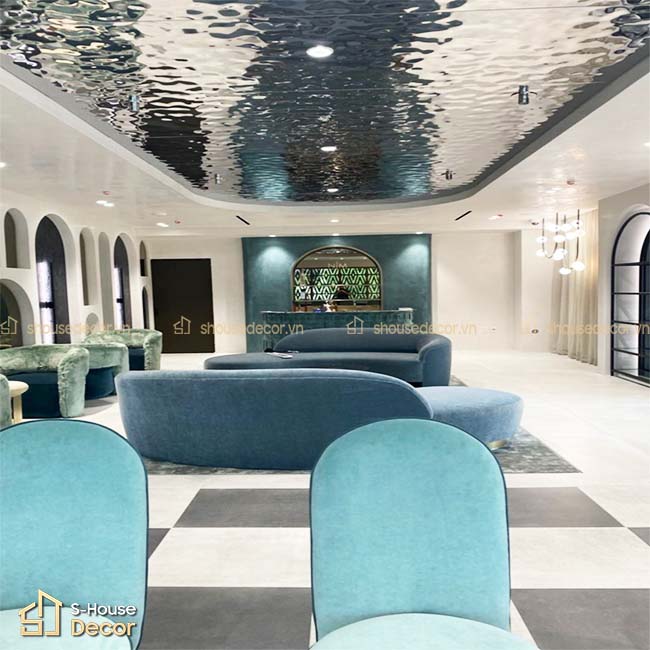 ve-dep-hut-hon-ngay-tu-lan-gap-dau-tien