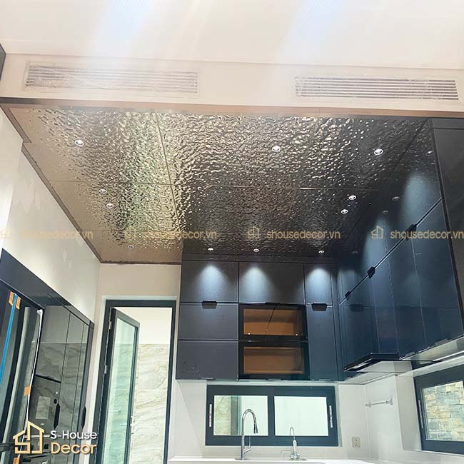 inox-tran-song-duoc-ket-hop-mang-den-tng-quan-dep-cho-khong-gian-nha