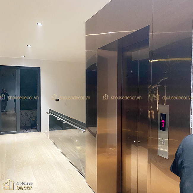 op-inox-khung-bao-va-cabin-thang-may-04