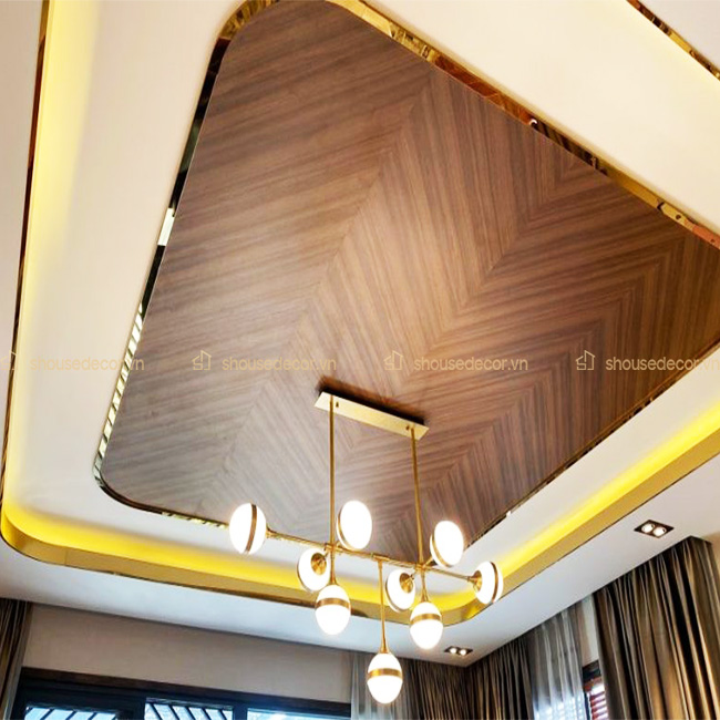 Ứng dụng của nẹp inox U8 vàng đồng trong trang trí viền trần nhà
