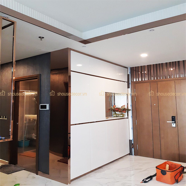 Nẹp inox T8 được sử dụng trong nẹp tường và nẹp cửa lớn