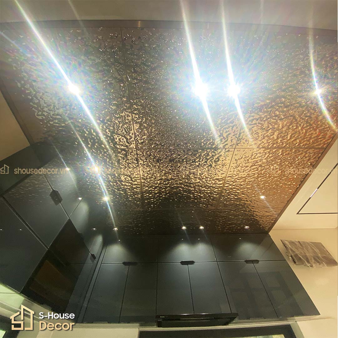 Trần Inox Sóng Nước Đen - Huyền Bí Sang Trọng Đẳng Cấp