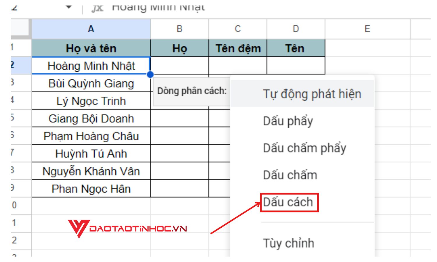 Tách chuỗi trong Google Sheet bằng tùy chọn Dữ liệu - bước 3