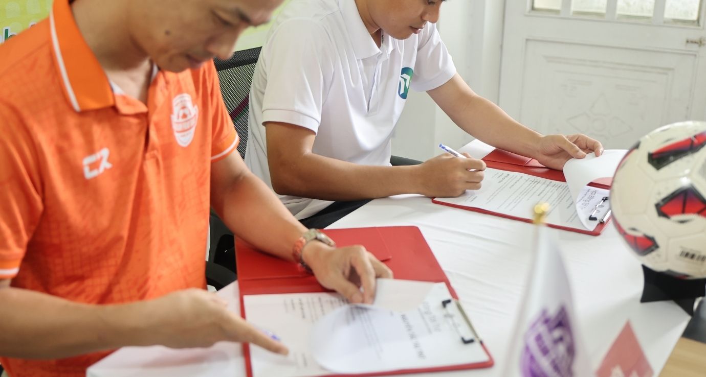 unifootball x dreamfooball