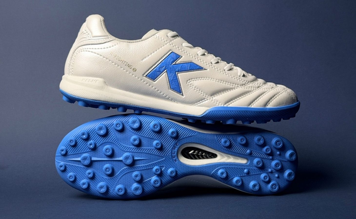 Giày bóng đá KELME K-Fighting 2.0.3 (TF) 8621ZX1474/162 - WHITE/BLUE