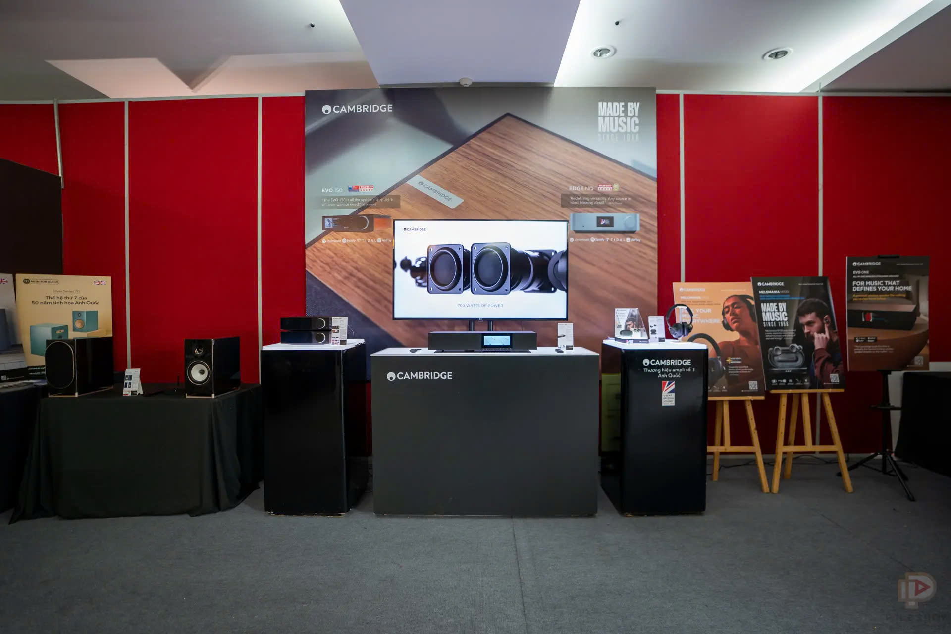 Lỗi giao diện: file 'snippets/shortcode-P.H.E.bwt' không được tìm thấy
- Lần đầu tiên, The Experts Group mang âm thanh Anh Quốc đổ bộ vào Đông Nam Á