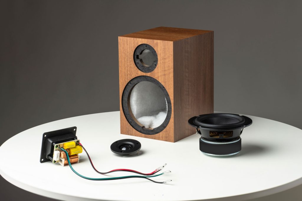 Pro-Ject Speaker Box 5 E- Ra mắt thị trường với tiêu chí :"Ở đây không có rẻ hơn chỉ có rẻ nhất"