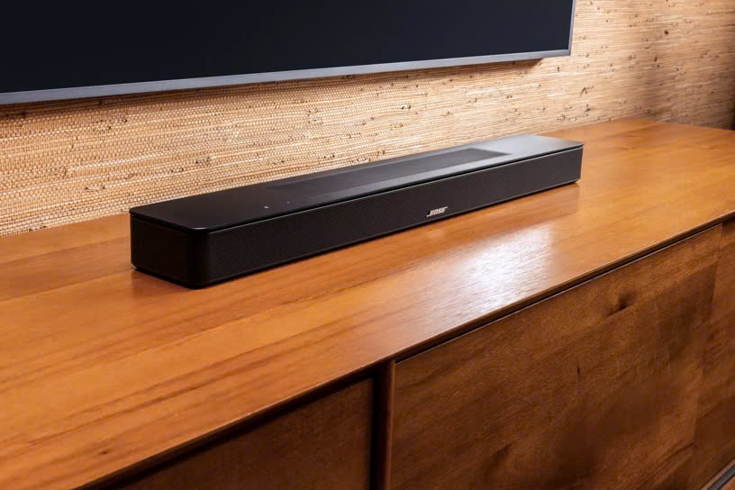 bose-cong-bo-soundbar-tich-hop-ai-va-dolby-atmos-doi-dau-truc-tiep-voi-sonos-beam