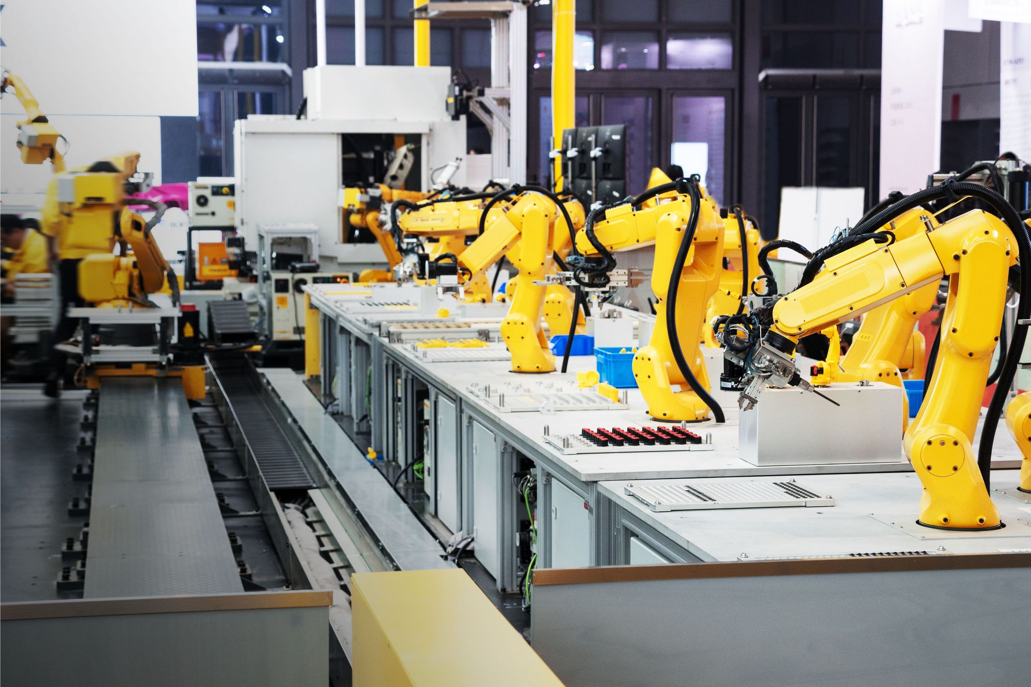 Thiết bị nhà xưởng: Quy chuẩn và thiết bị cần thiết