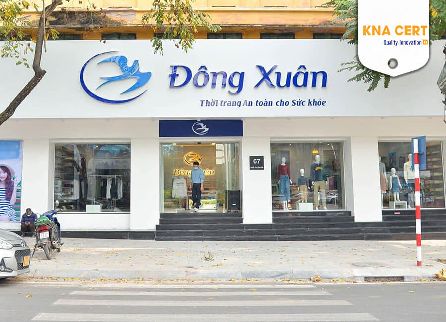 Cửa hàng sản phẩm của Công ty TNHH MTV Dệt kim Đông Xuân