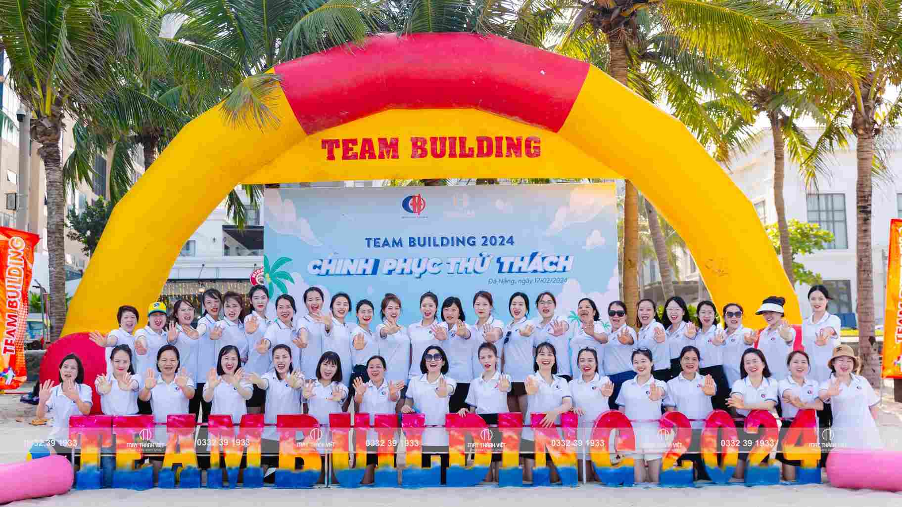 áo đồng phục đi biển công ty