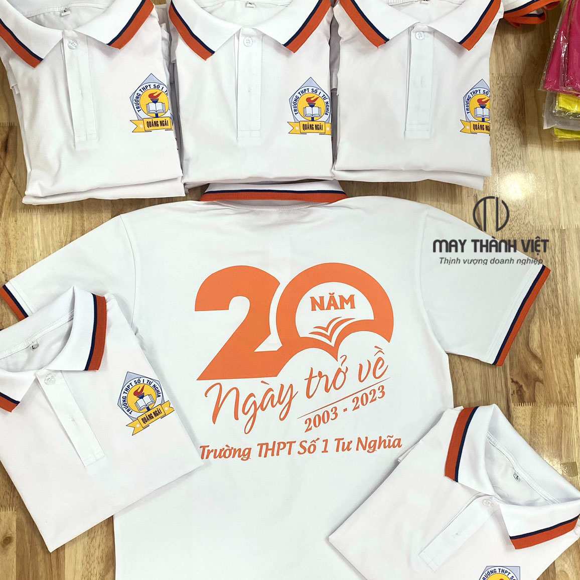Áo họp lớp 20 năm ra trường rẻ đẹp