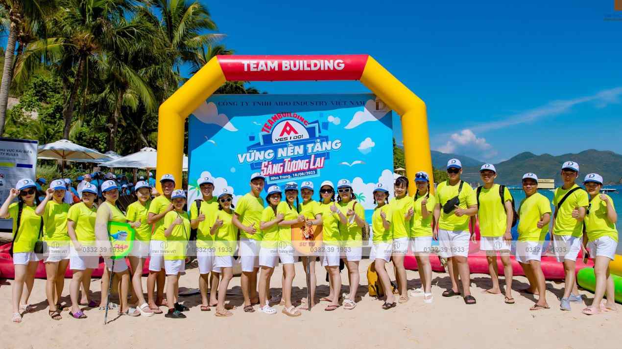 mẫu áo đồng phục du lịch