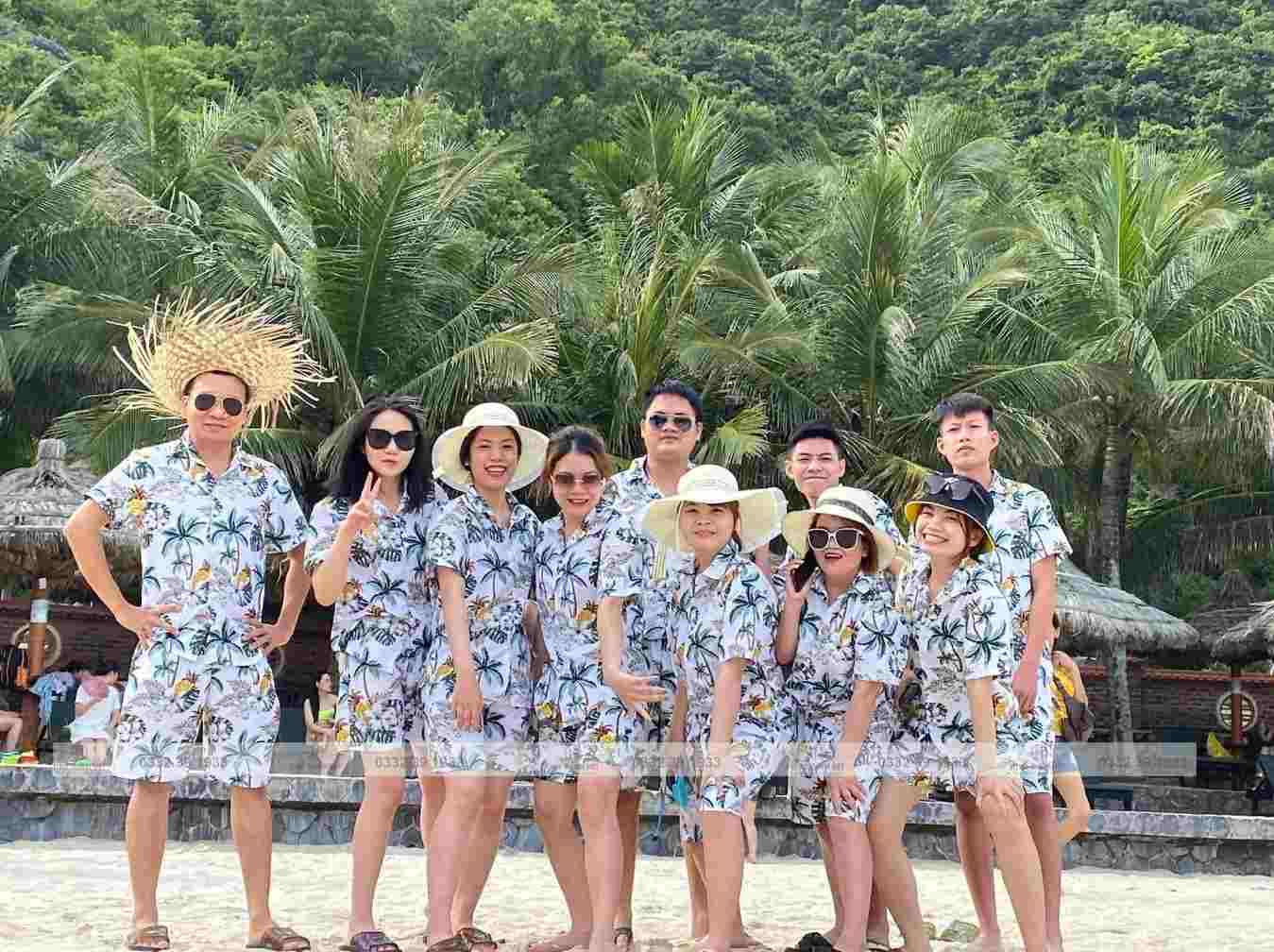 Sơ mi Hawai đi biển