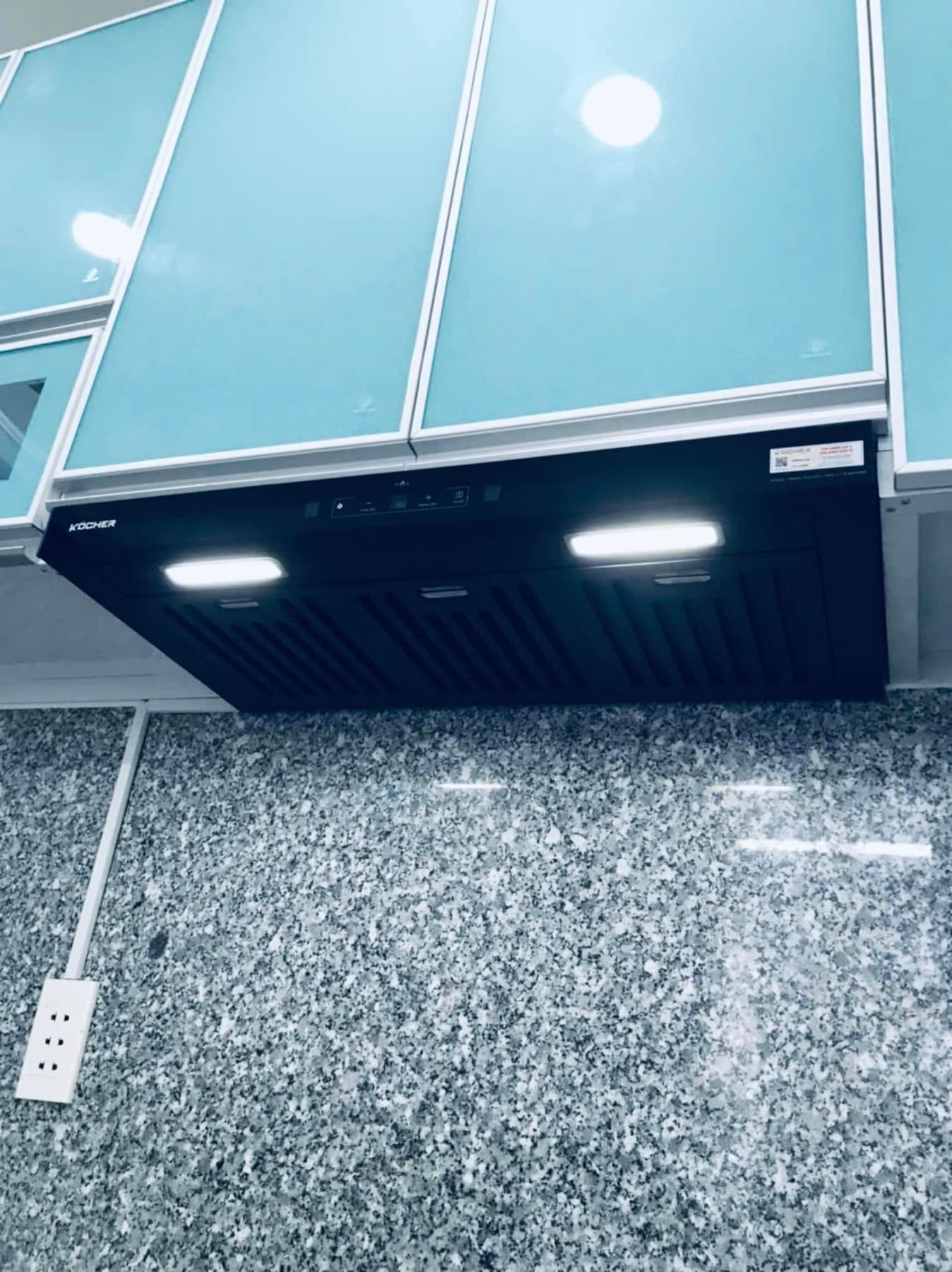 hình thực tế lắp đặt máy hút mùi kocher turbo x350d_3