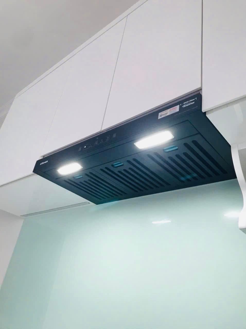 hình thực tế lắp đặt máy hút mùi kocher turbo x350d_2