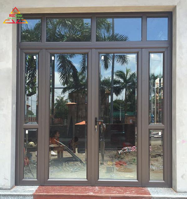 Mẫu cửa nhôm kính