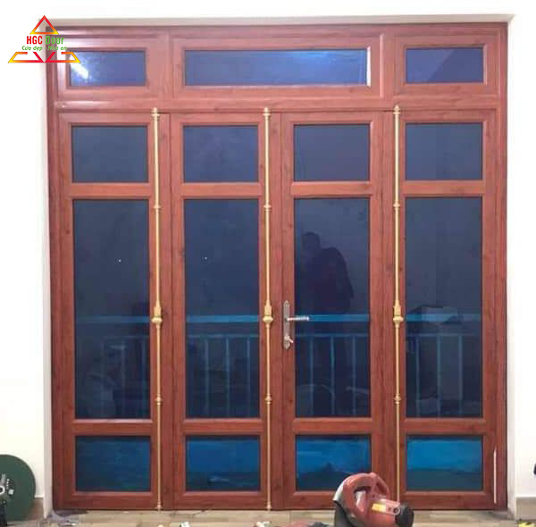 Mẫu cửa nhôm kính