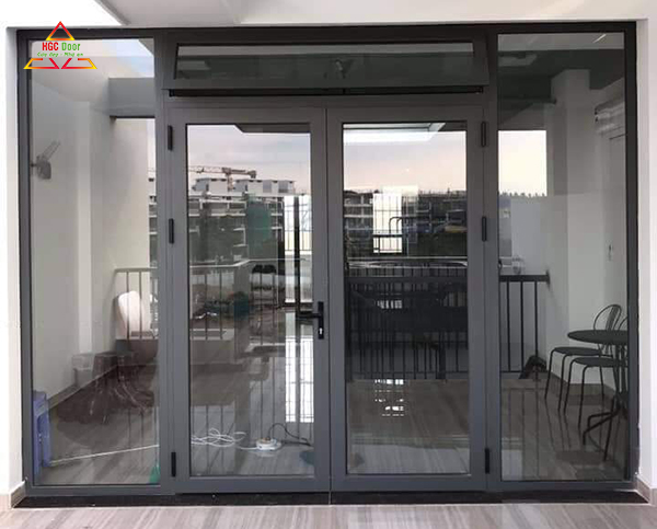 Mẫu cửa nhôm kính