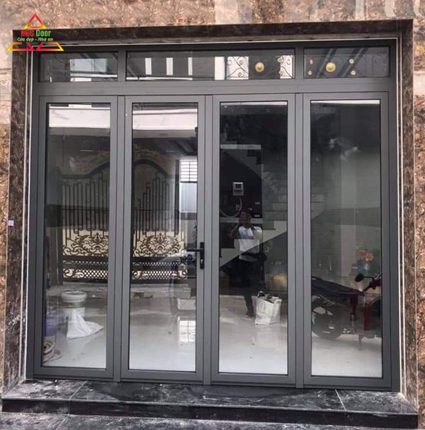 Mẫu cửa nhôm kính
