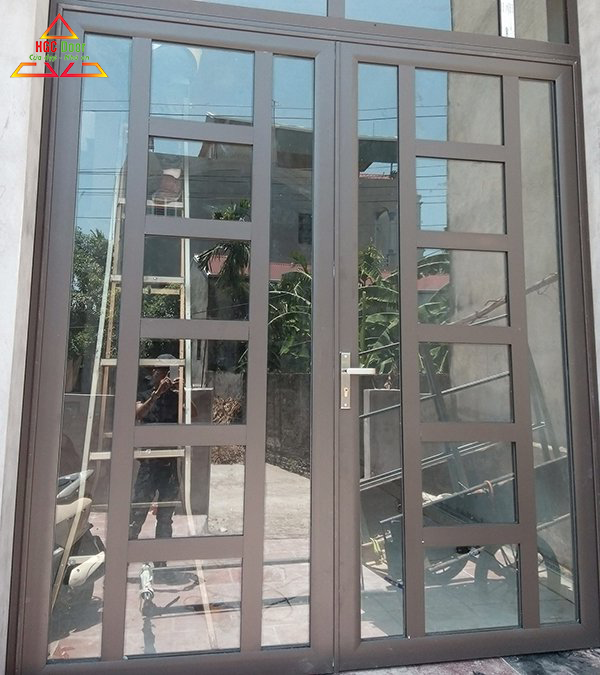 Mẫu cửa nhôm kính