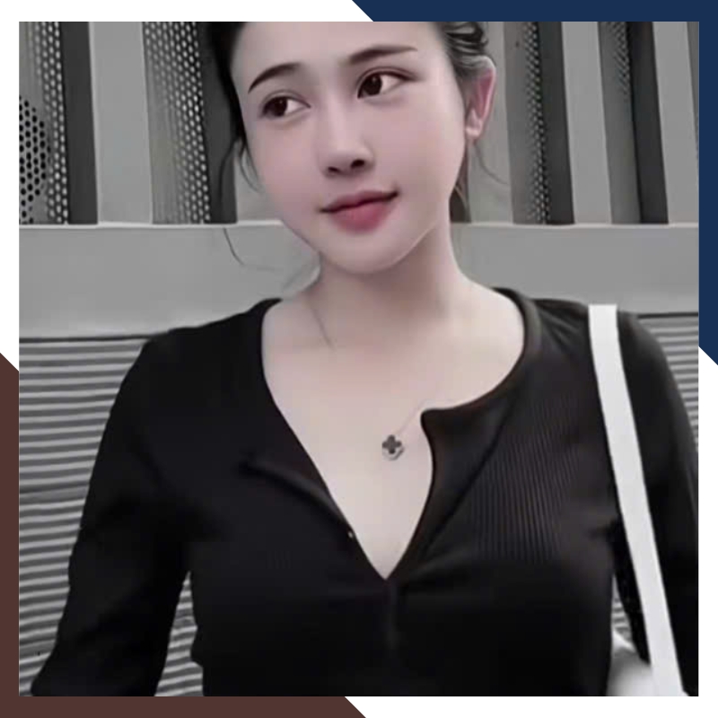 Dây chuyền vàng cỏ 4 lá - mẫu dây chuyền đẹp nhất hiện nay