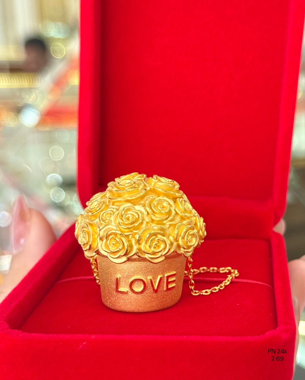 Tại Sao Ngọc Trai Anchi Dám Cam Kết HOÀN TIỀN 10 Lần Nếu Phát Hiện Vàng Giả?