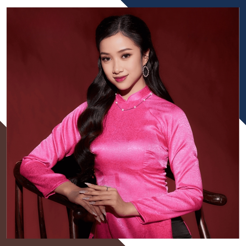 Mẫu Vòng Ngọc Trai Mặc Áo Dài: Từ Cổ Điển Đến Hiện Đại