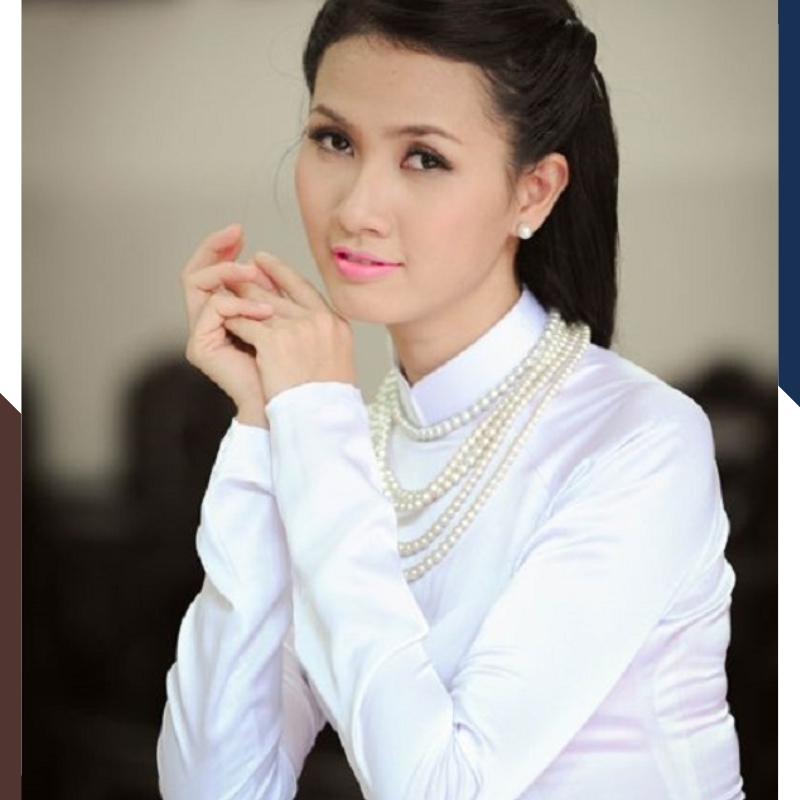 Mẫu Vòng Ngọc Trai Mặc Áo Dài: Từ Cổ Điển Đến Hiện Đại