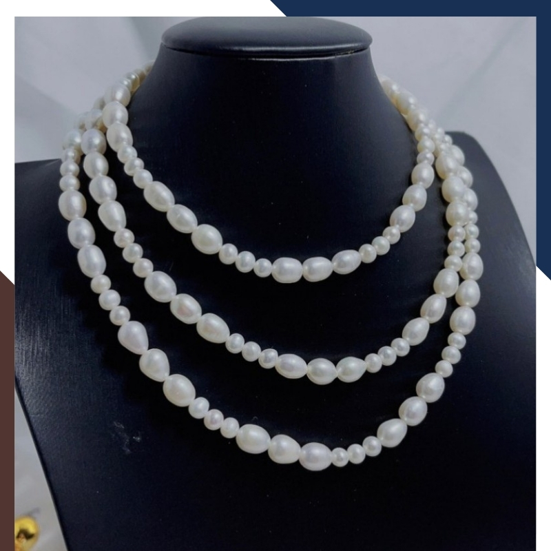 Vòng cổ ngọc trai cho phụ nữ trung niên