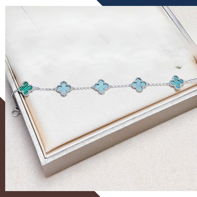 Lắc Tay Cỏ 4 Lá Vàng Trắng 10k Màu Đen, Đỏ, Trắng, Xanh Cho Nữ May Mắn Mã LTVN97