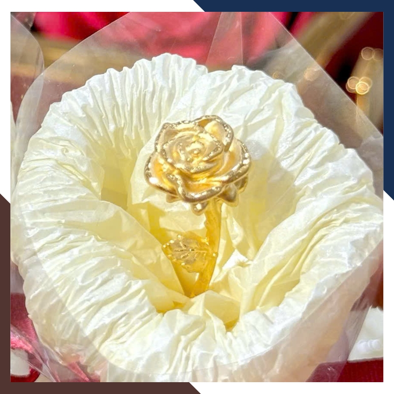 Bó Hoa Hồng Bằng Vàng 24k 9999 – Quà Tặng Bạn Gái Ý Nghĩa