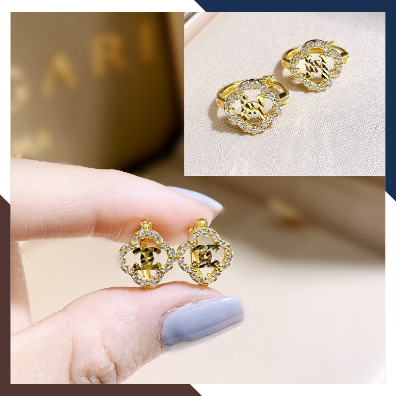 Bông tai Chanel vàng tây 10k kiểu chốt bấm viền hình cỏ 4 lá đính đá cho nữ đẹp mã TL39