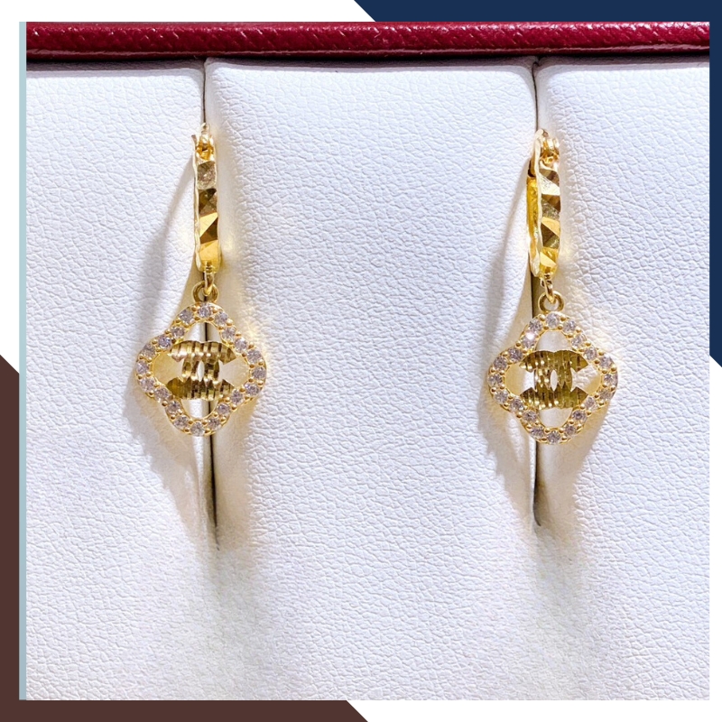 Bông tai Cỏ 4 lá Chanel vàng tây 10k kiểu khuyên tròn đeo sát tai cho nữ đẹp mã TL47