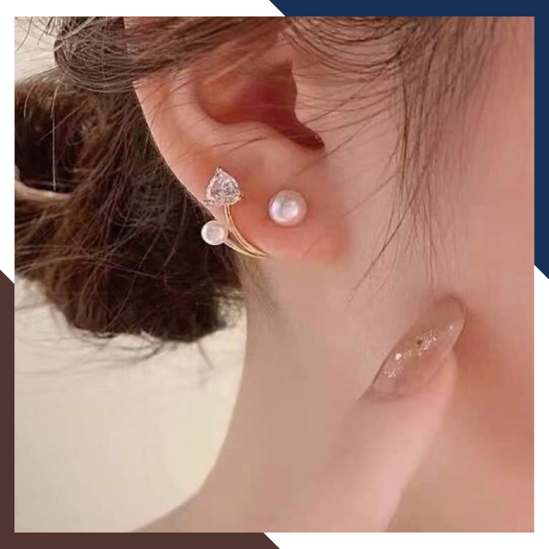Bông tai ngọc trai ôm vành tai